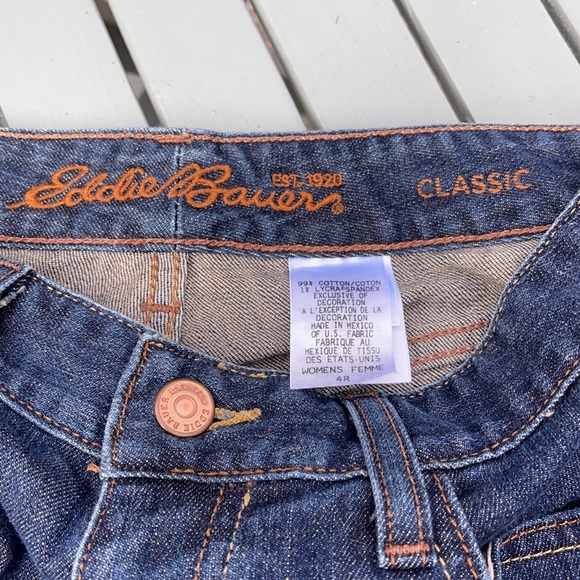 Eddie Bauer Classic Dark Wash Jeans Size 4 - Picture 6 of 10